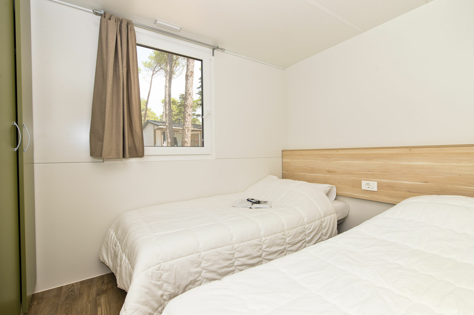 Zaton Holiday Resort Mobile Homes Nin Exterior foto
